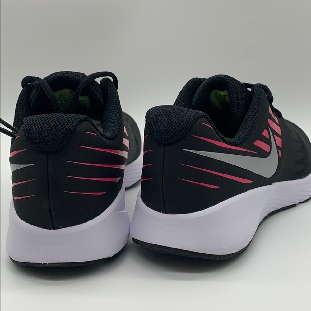 NIKE STAR RUNNER (GS) black/metallic-silver - Picture 9 of 16